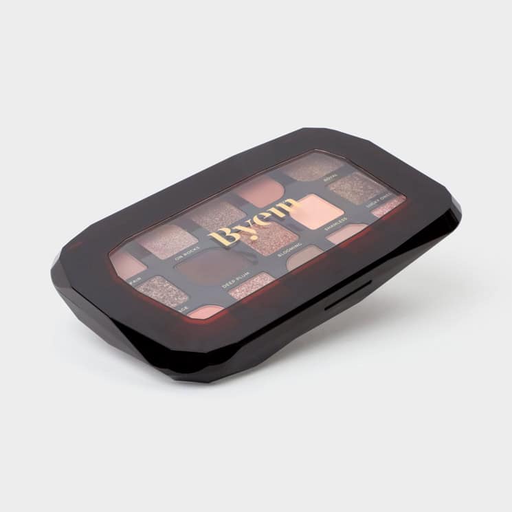 Paleta de Sombras Old Money - 15 Tonos